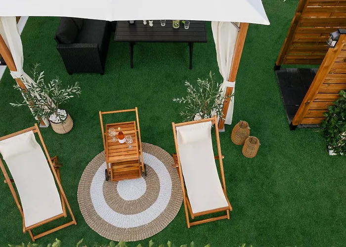 Pantheon Apartment